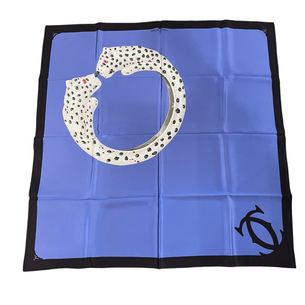 CARTIER Blue and Black Scarf. 💙🖤💙🖤